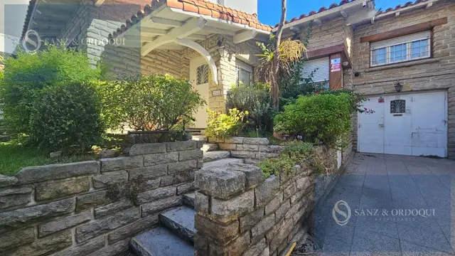 Casa de 4 ambientes en venta en SAN JOSE