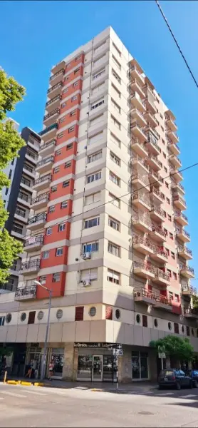 Departamento de 2 ambientes en venta en Centro