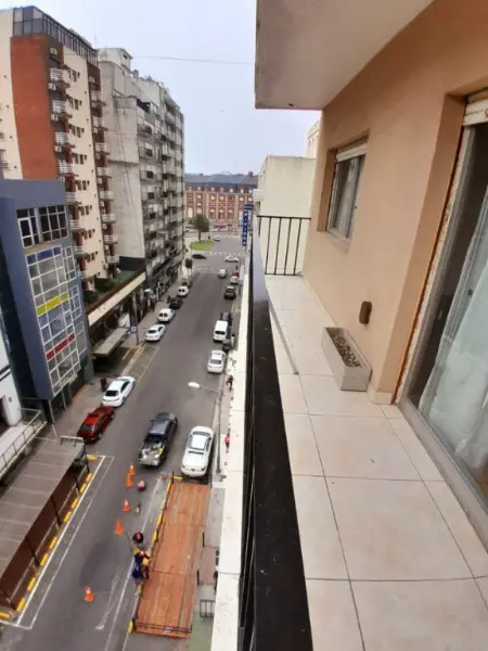 Departamento de 3 ambientes en venta en Centro