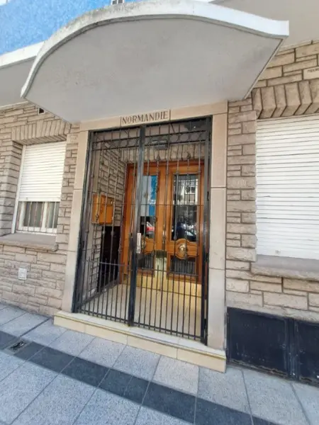 Departamento de 2 ambientes en venta en Centro