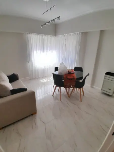 Departamento de 2 ambientes en venta en Centro