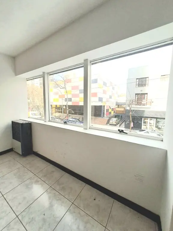 Local en venta en LA PERLA