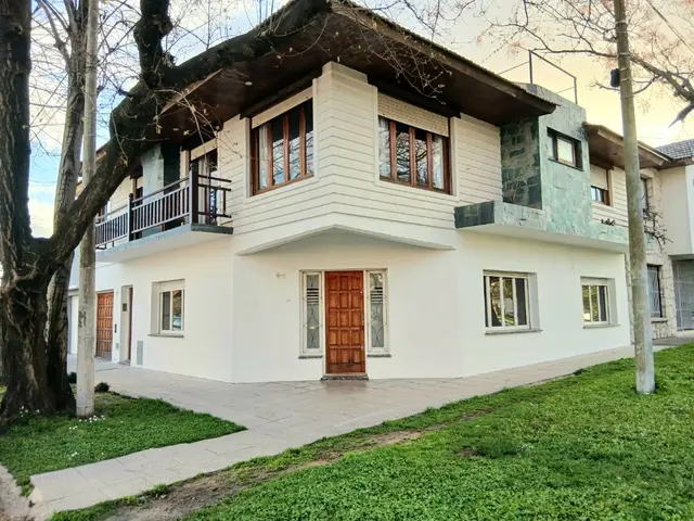 Casa en alquiler en FUNES Y SAN LORENZO