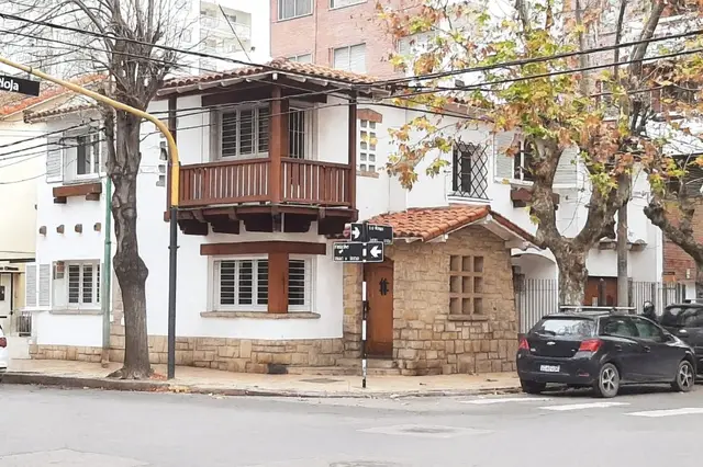Casa de 6 ambientes en alquiler en PLAZA PERALTA RAMOS