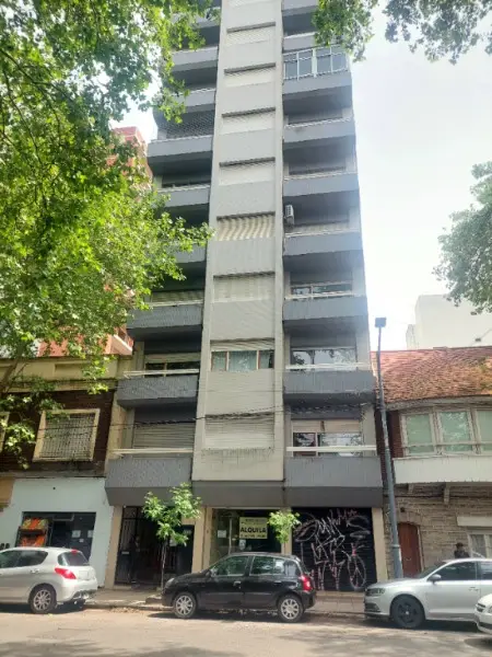 Departamento de 2 ambientes en alquiler en Centro