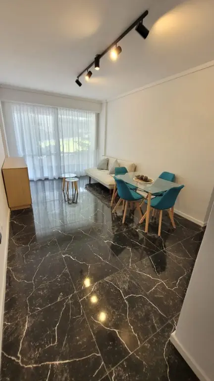 Departamento de 3 ambientes en venta en LA PERLA