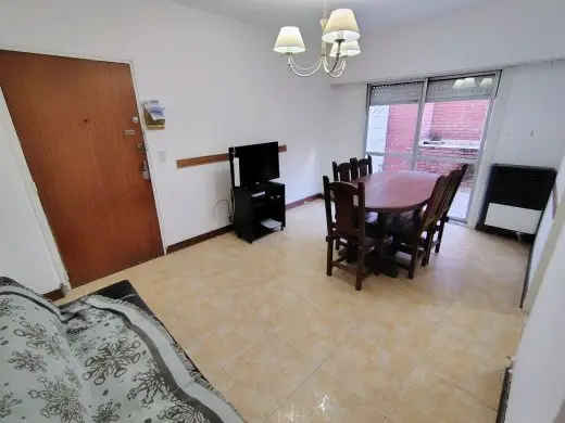Departamento de 3 ambientes en alquiler en Chauvín