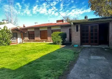 Casa de 4 ambientes en alquiler en ESTRADA JOSE MANUEL