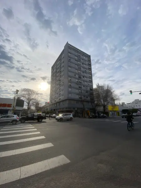 Departamento de 2 ambientes en venta en Centro