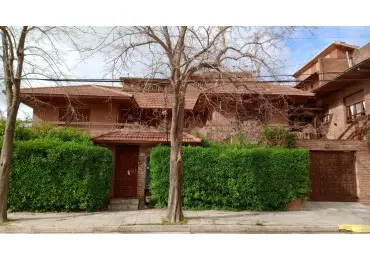 Casa de 5 ambientes en venta en ESTACION NORTE