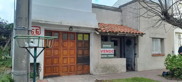 Casa de 3 ambientes en venta en VILLA LOURDES