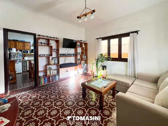 Casa de 2 ambientes en venta en Bernardino Rivadavia