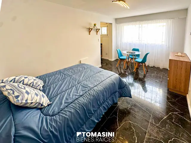 Departamento de 1 ambiente en venta en Las Heras