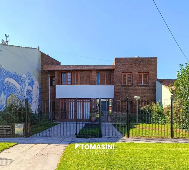 Casa de 4 ambientes en venta en EL MARTILLO