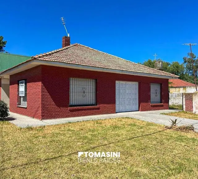 Casa de 3 ambientes en venta en SAN EDUARDO DE CHAPADMALAL