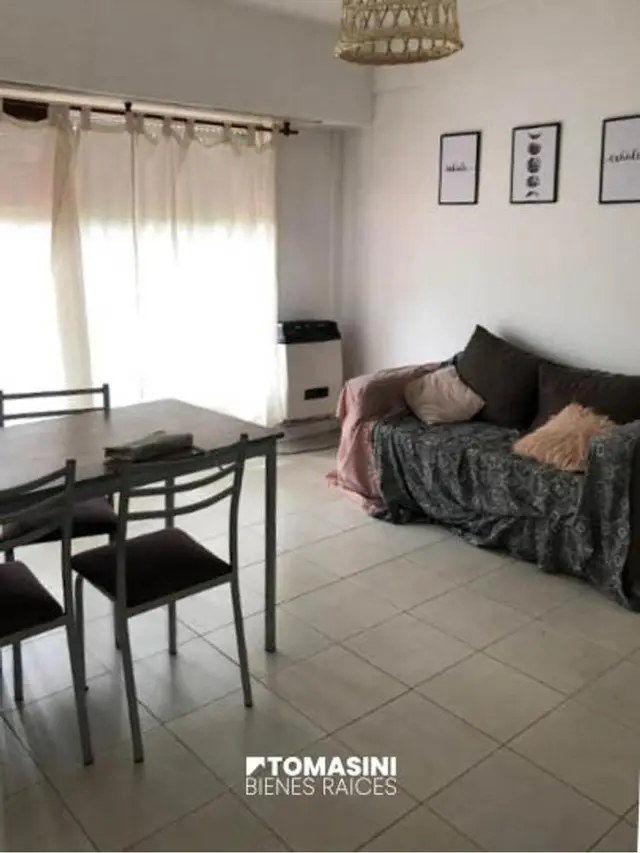 Departamento de 3 ambientes en venta en FUNES Y SAN LORENZO