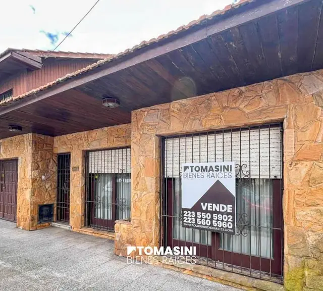 Casa de 3 ambientes en venta en ESTACION NORTE