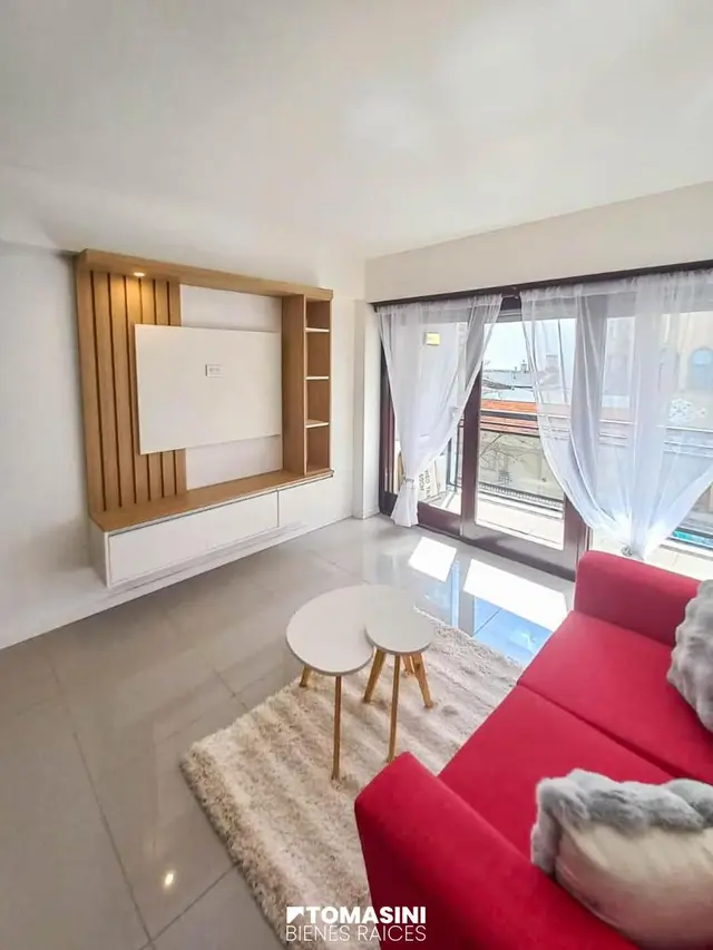 Departamento de 3 ambientes en venta en Área Centro