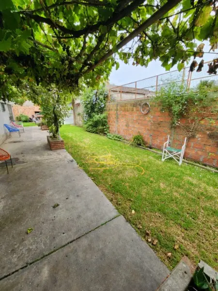 Casa de 6 ambientes en venta en LOPEZ DE GOMARA