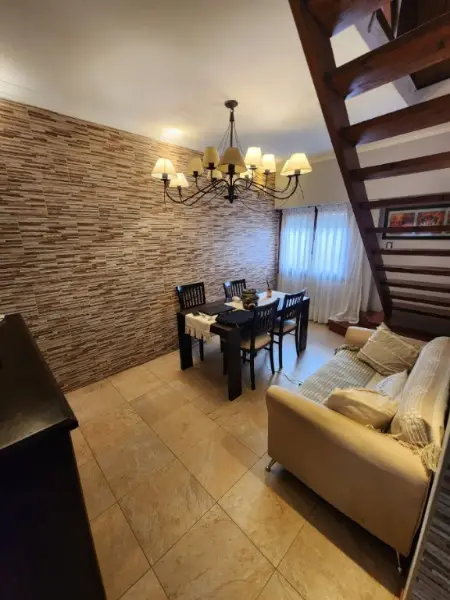 PH de 3 ambientes en venta en LA PERLA