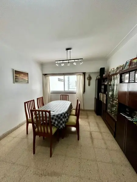 Departamento de 3 ambientes en venta en LA PERLA
