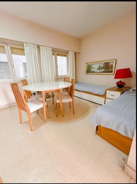 Departamento de 2 ambientes en venta en AREA CENTRO