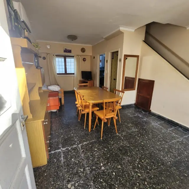 PH de 3 ambientes en venta en LA PERLA