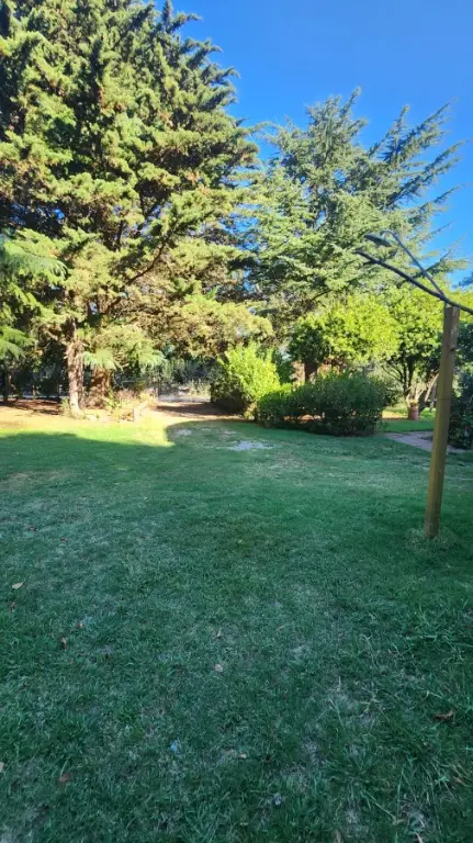 Casa de 4 ambientes en venta en CAMET FELIX U.
