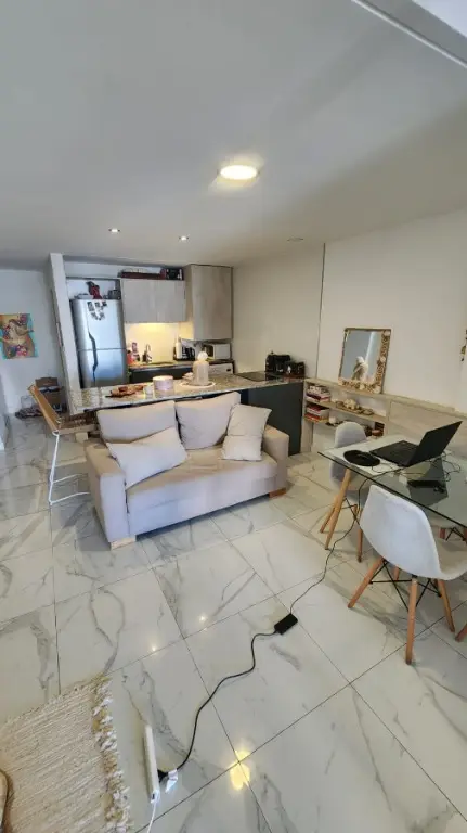 Departamento de 1 ambiente en venta en LA PERLA