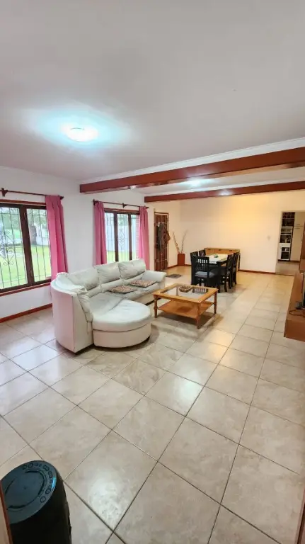 Casa de 4 ambientes en venta en MALVINAS ARGENTINAS