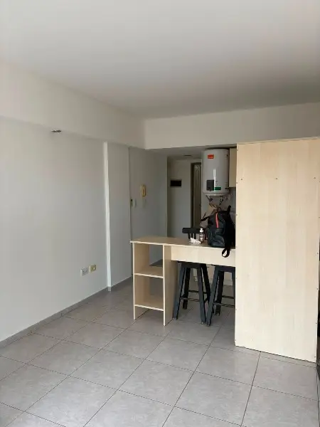 Departamento de 2 ambientes en alquiler en ESTACION TERMINAL (ALDREY)