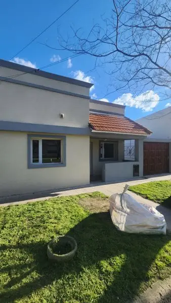 Casa de 4 ambientes en venta en PINOS DE ANCHORENA