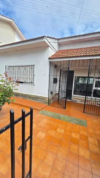 PH de 2 ambientes en alquiler en VILLA PRIMERA