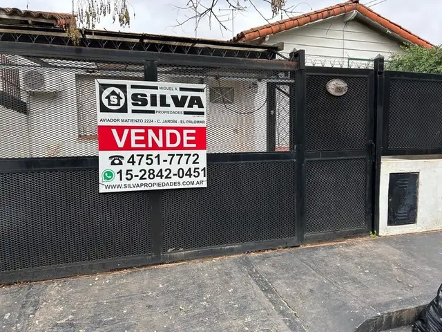 Casa de 3 ambientes en venta en LA PERLA