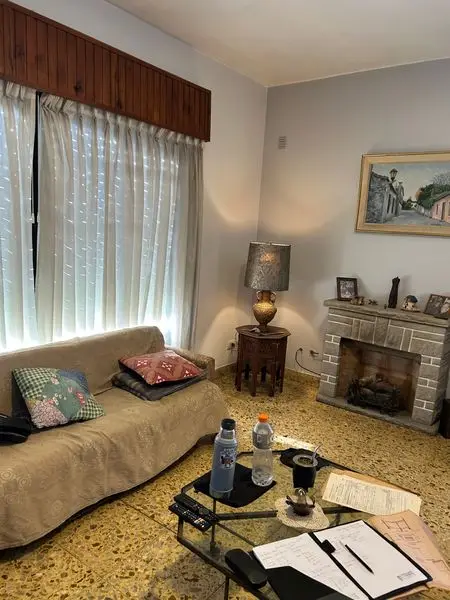 Casa de 3 ambientes en venta en LA PERLA