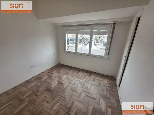 Departamento de 3 ambientes en venta en LAS AVENIDAS