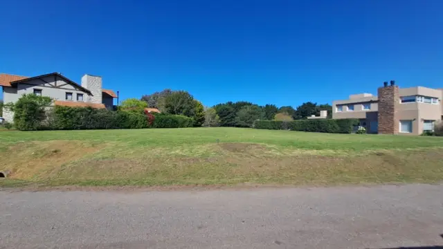 Terreno en venta en LOS ACANTILADOS