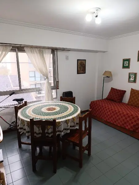 Departamento de 2 ambientes en venta en AREA CENTRO