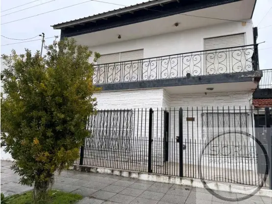 Casa de 6 ambientes en venta en SAN JOSE