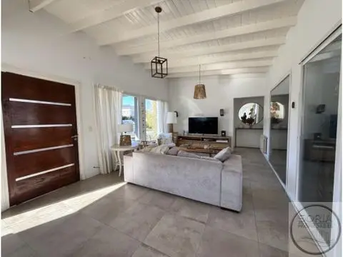 Casa de 4 ambientes en venta en Mar del Plata