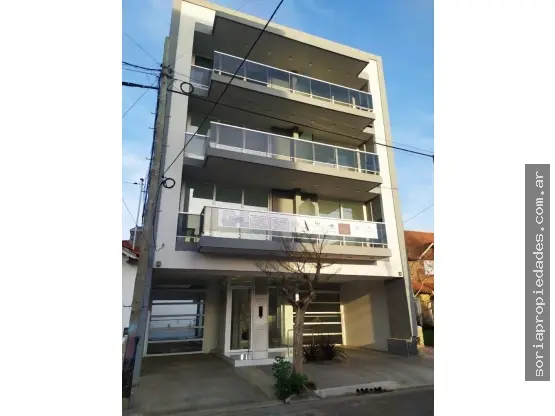 Departamento de 3 ambientes en venta en GENERAL ROCA