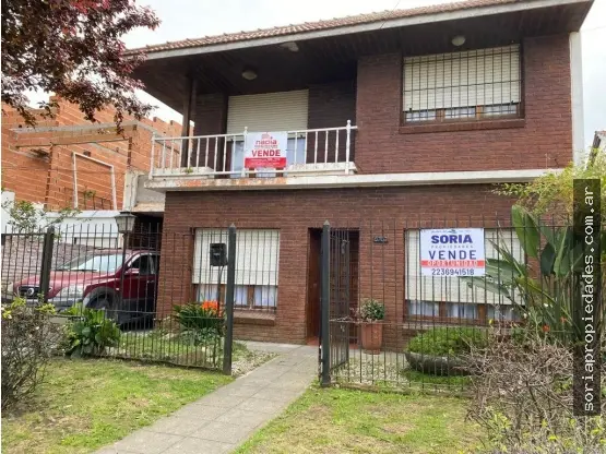 Casa de 3 ambientes en venta en ESTRADA JOSE MANUEL