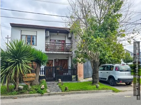 PH de 4 ambientes en venta en TERMAS HUINCO