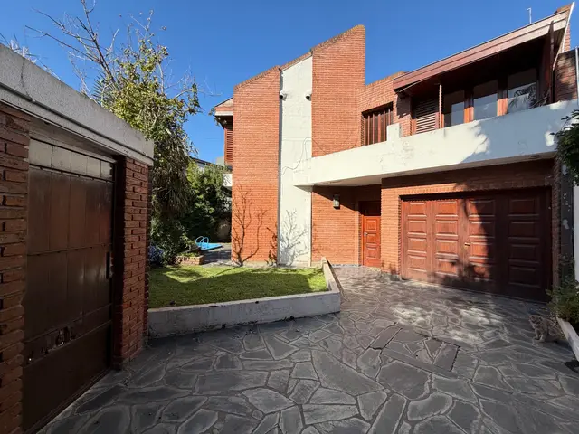 Casa de 5 ambientes en venta en COLINAS DE PERALTA RAMOS