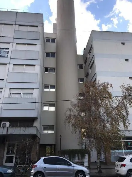 Departamento de 3 ambientes en venta en Centro