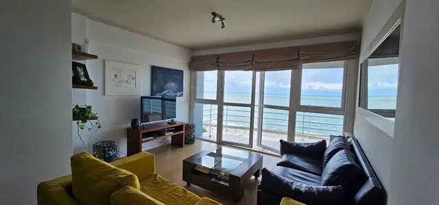 Departamento de 4 ambientes en venta en LA PERLA