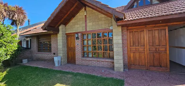 Casa de 2 ambientes en venta en LA FLORIDA