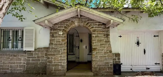 Casa de 3 ambientes en venta en Centro