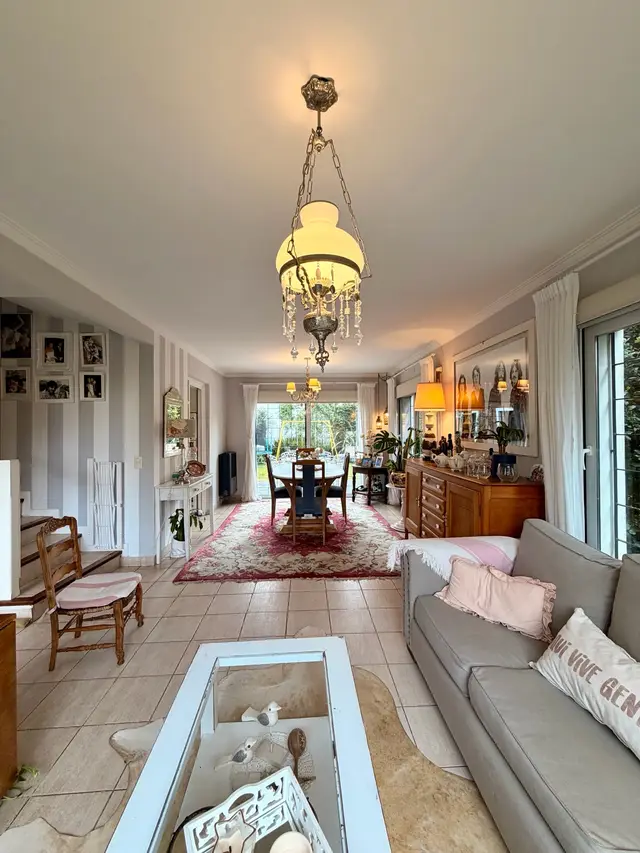 Casa de 4 ambientes en venta en PARQUE CAMET
