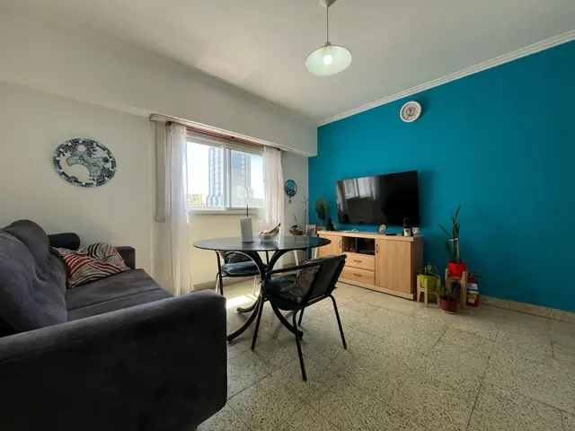 Departamento de 3 ambientes en venta en LA PERLA